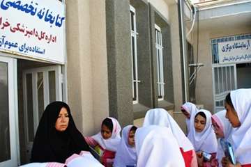 بازدید دانش آموزان از دامپزشکی خراسان شمالی به مناسبت 14مهر