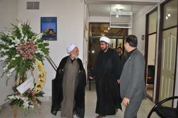 حضور نماینده ولی فقیه در استان در اداره کل دامپزشکی