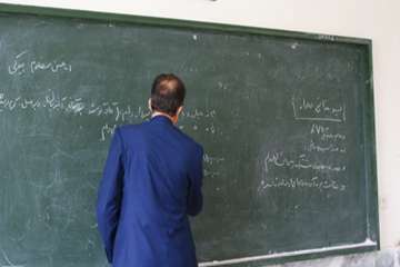مشارکت مدیرکل دامپزشکی در طرح هرمسئول، یک معلم