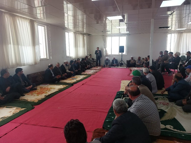 حضور مدیرکل دامپزشکی در نشست شوراهای شهرستان بام و صفی آباد